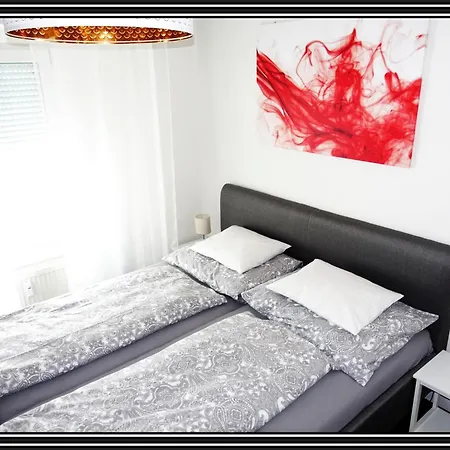 Sankt Veit Apartment *